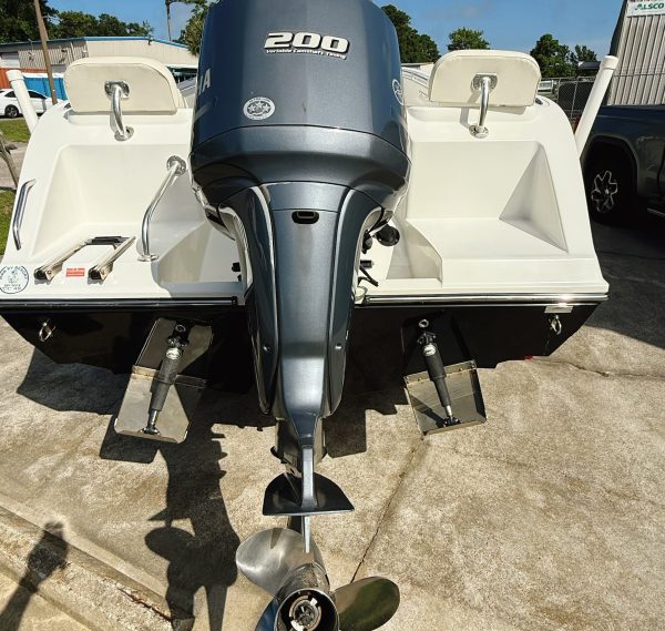 Coastal Boat Pros, Little River, SC, Pre-Owned Boats, 2012 Cobia 217