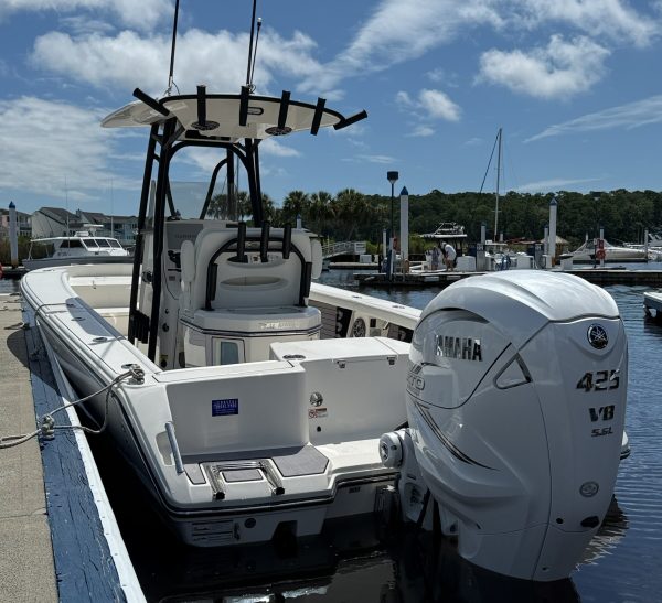 Coastal Boat Pros, Little River, SC, Pre-Owned Boats, 2024 Pathfinder 2700