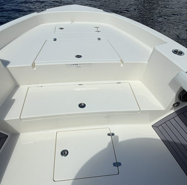 Coastal Boat Pros, Little River, SC, Pre-Owned Boats, 2024 Pathfinder 2700