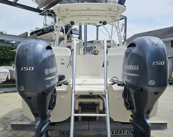 Coastal Boat Pros, Little River, SC, Pre-Owned Boats, 2018 WorldCat 255 DC