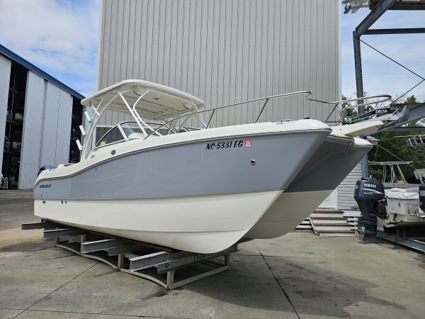 Coastal Boat Pros, Little River, SC, Pre-Owned Boats, 2018 WorldCat 255 DC