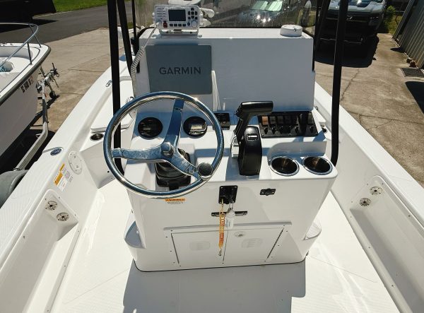 Coastal Boat Pros, Little River, SC, Pre-Owned Boats, 2015 Frontier 2104