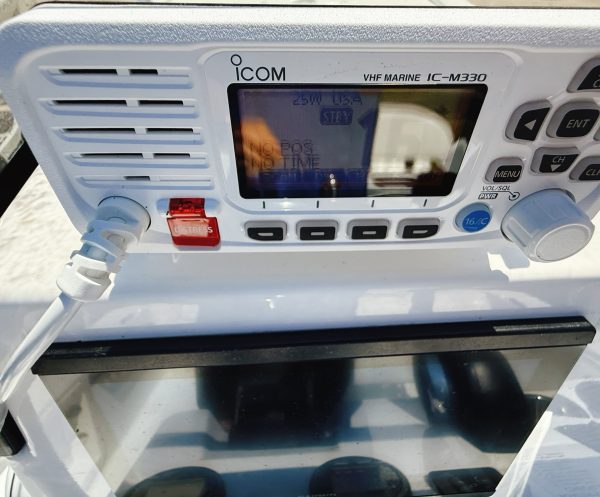 Coastal Boat Pros, Little River, SC, Pre-Owned Boats, 2015 Frontier 2104
