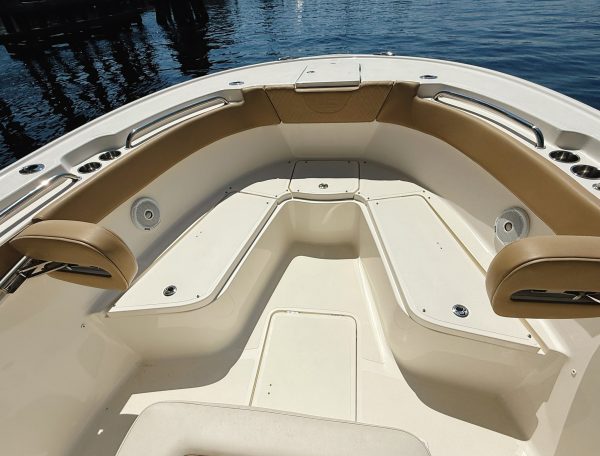 Coastal Boat Pros, Little River, SC, Pre-Owned Boats, 2019 Pioneer 266 Pelagic