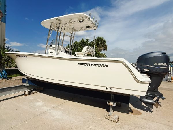 Coastal Boat Pros, Little River, SC, Pre-Owned Boats, 2015 Sportsman 231 Heritage