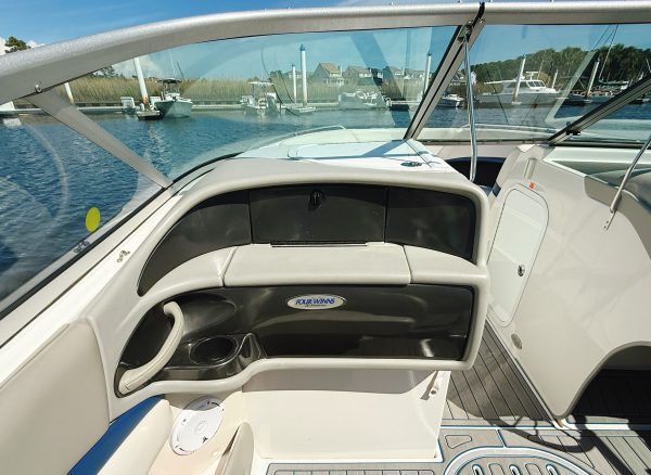 Coastal Boat Pros, Little River, SC, Pre-Owned Boats, 2000 Four Winns 260 Horizon
